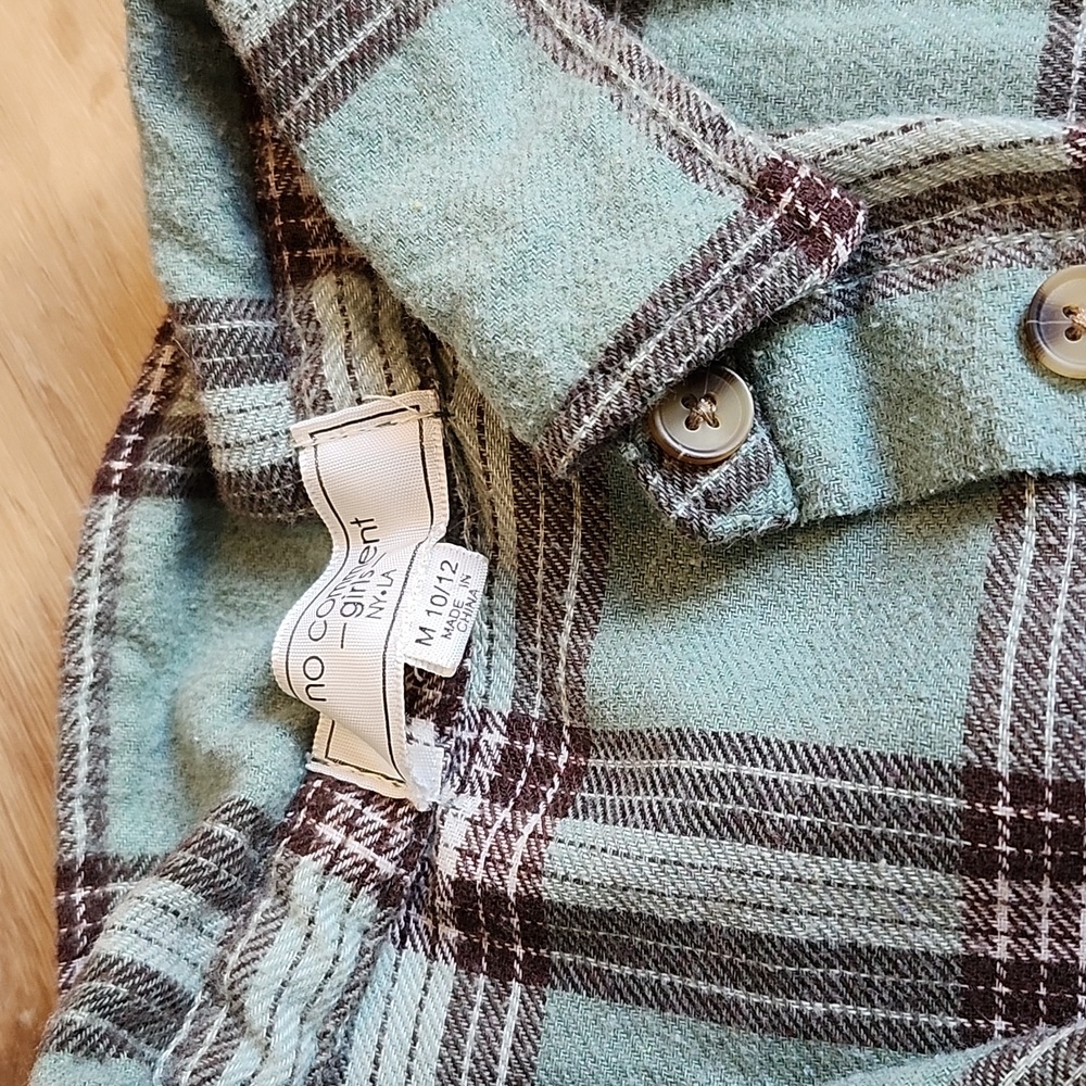 No comment girls Plaid Shirt, medium 10-12 - Picture 2 of 4
